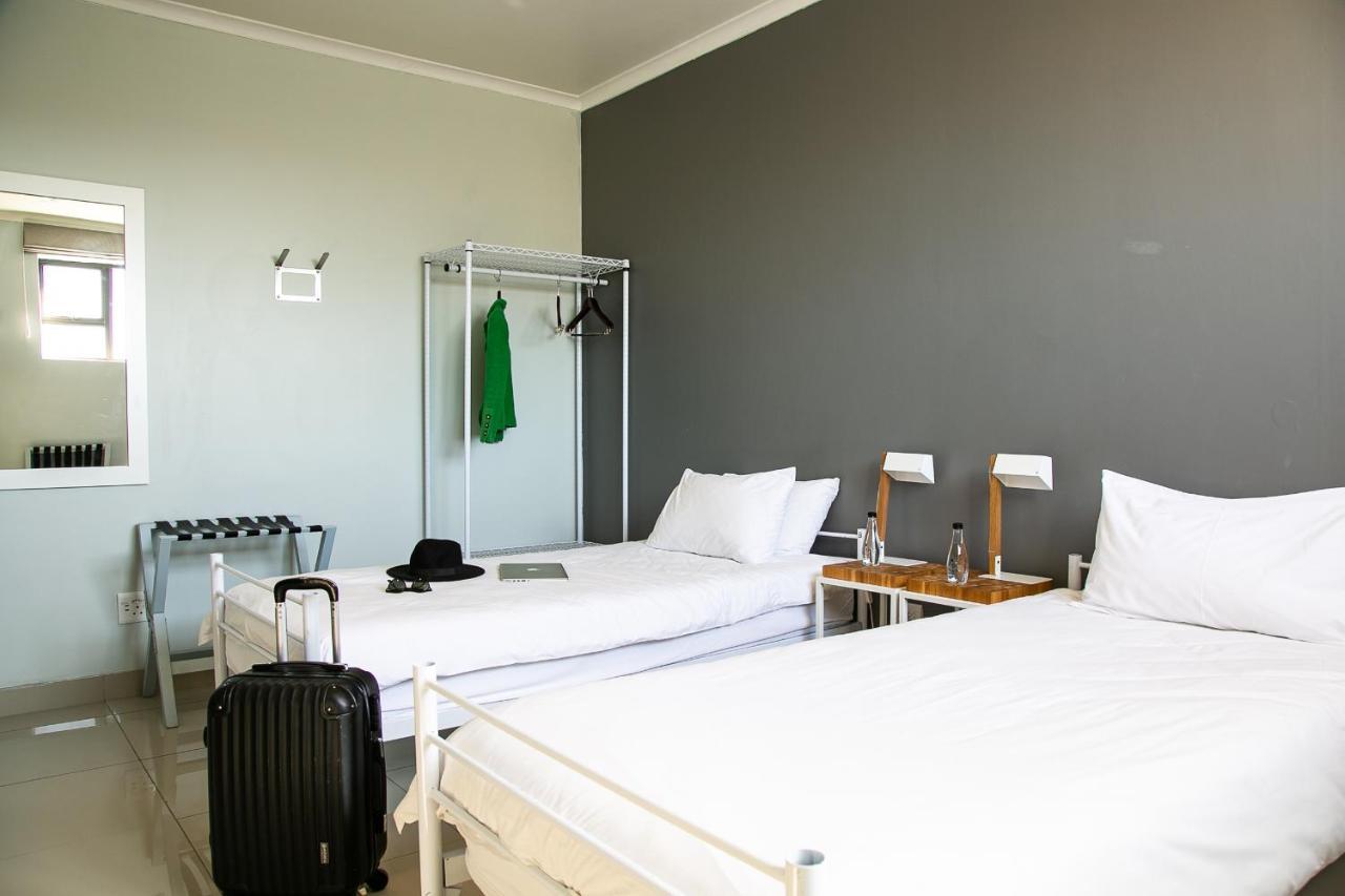 Zzzone Boutique Hostel Hermanus Εξωτερικό φωτογραφία