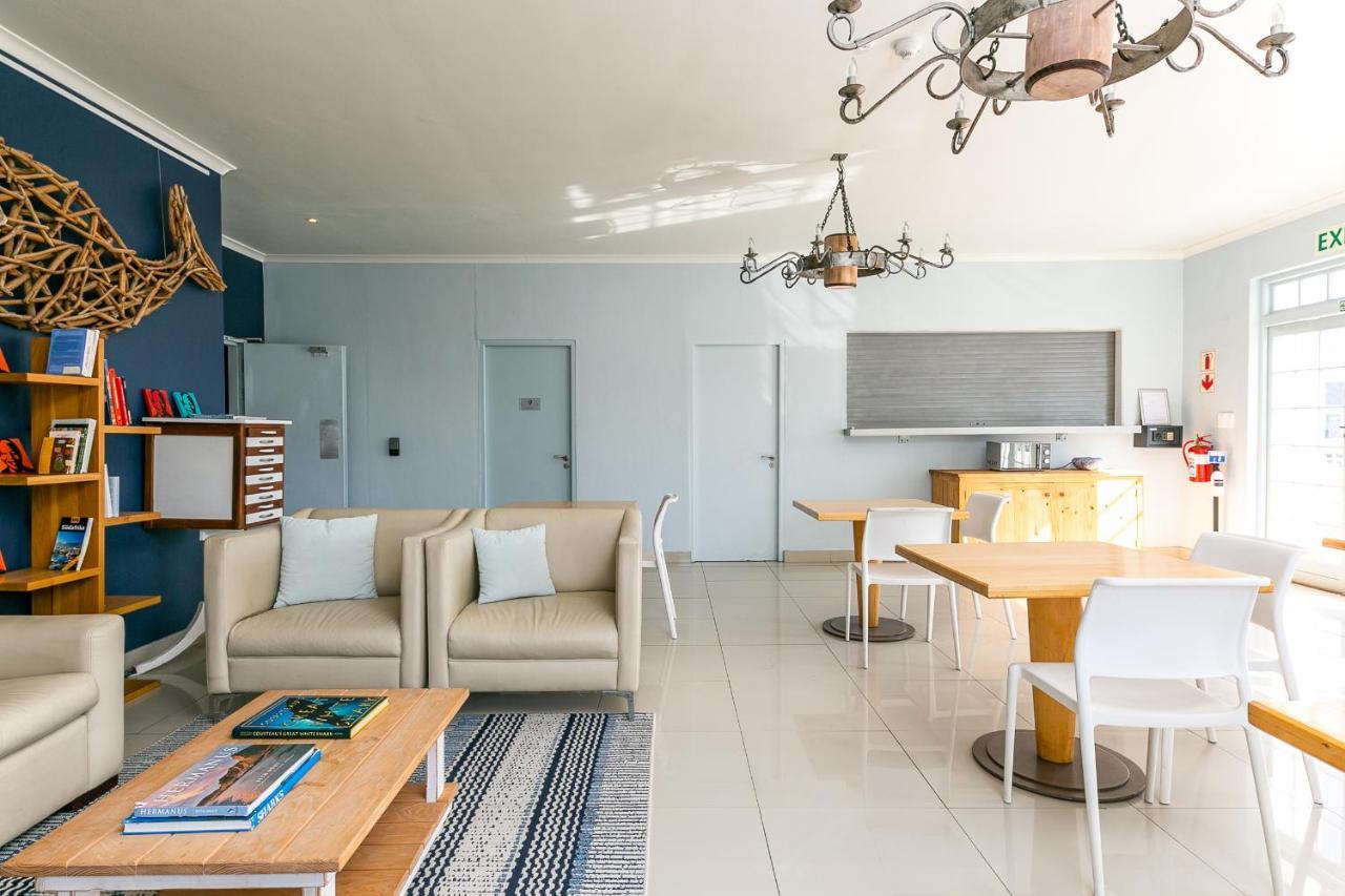 Zzzone Boutique Hostel Hermanus Εξωτερικό φωτογραφία