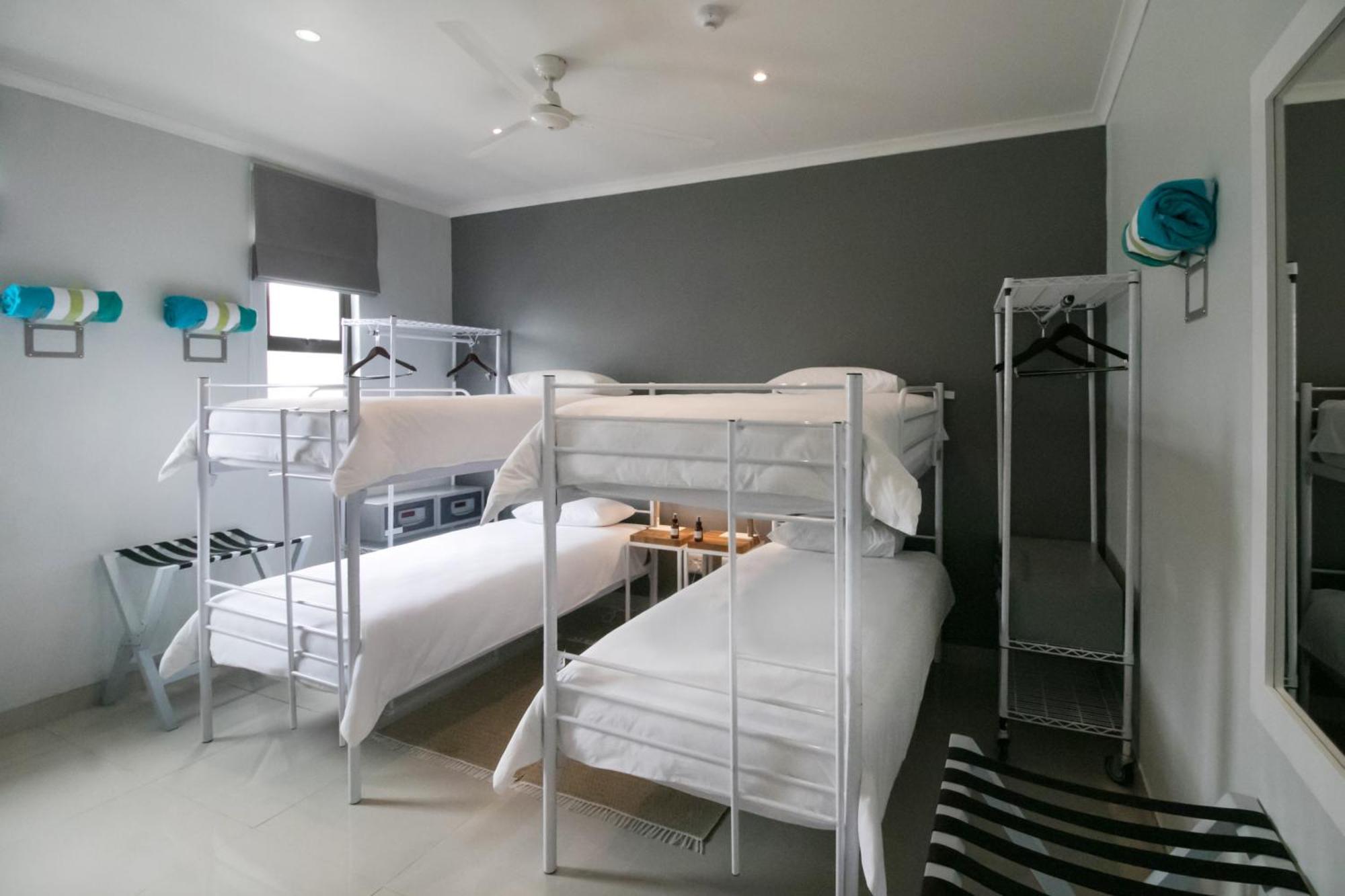 Zzzone Boutique Hostel Hermanus Εξωτερικό φωτογραφία